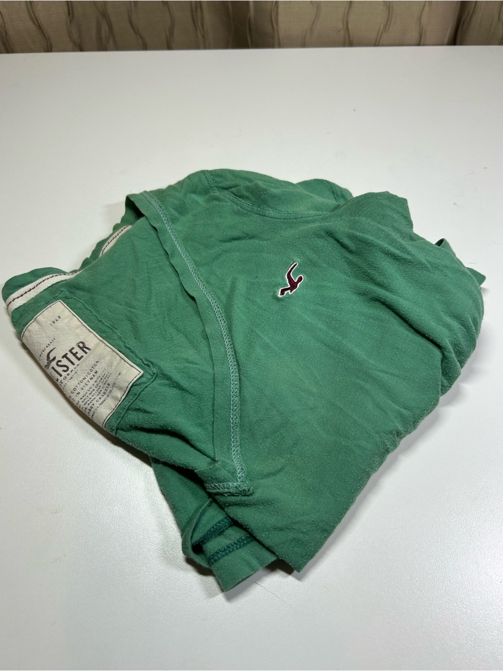 Hollister Women's Large Green V-Neck Elbow Sleeve Tee 100% Cotton Vintage - Picture 11 of 11
